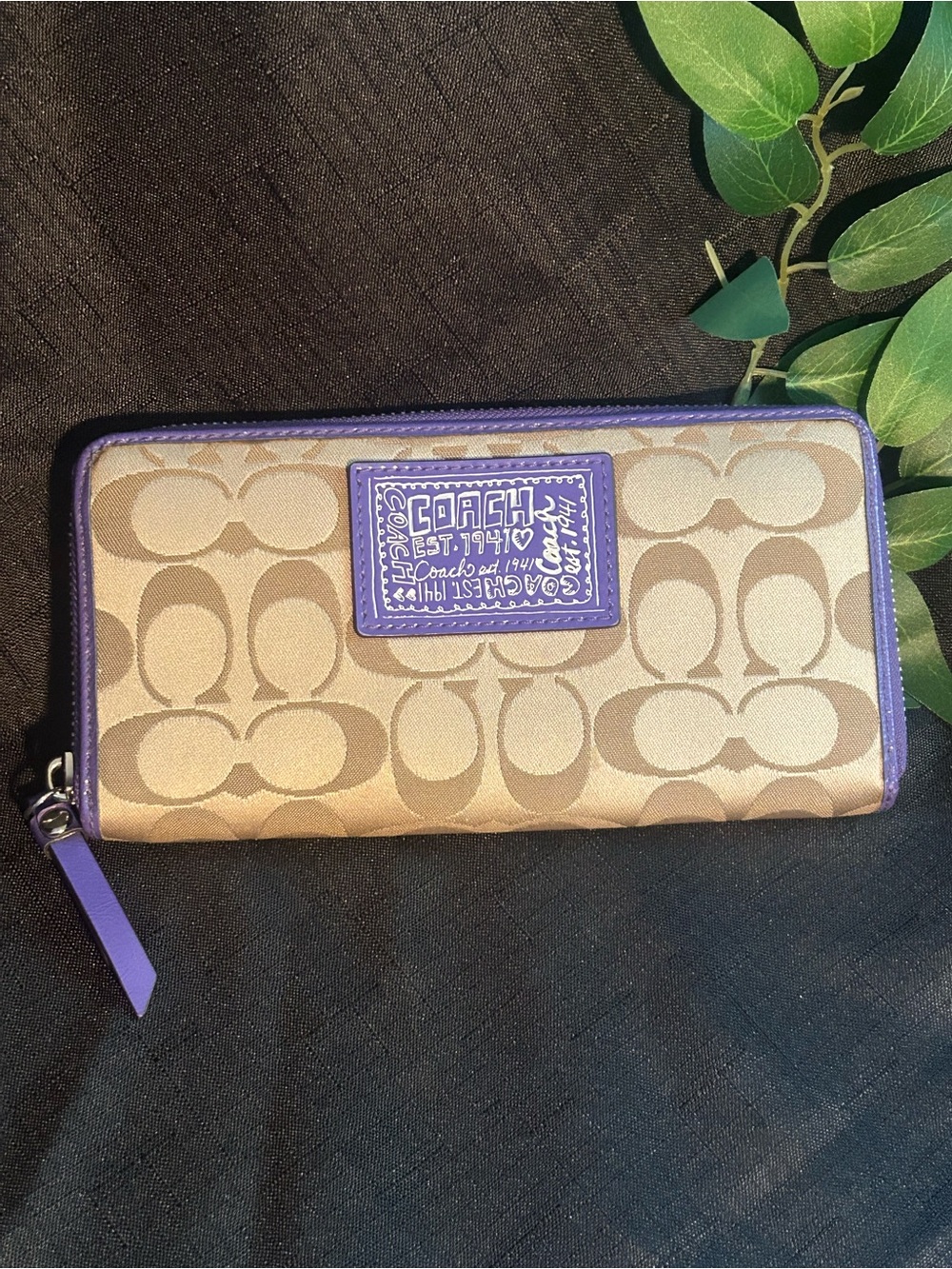 Coach Beige Signature Zip Wallet with Purple Trim - Picture 2 of 15